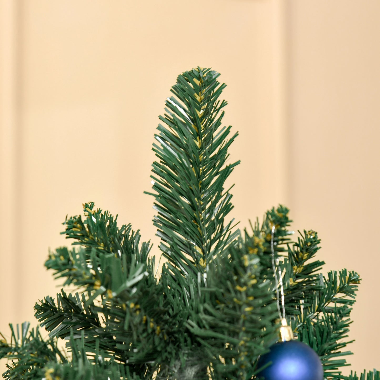 HOMCOM Künstlicher Weihnachtsbaum 180 cm Kieferbaum künstlich mit 724 Zweigen Metallständer für drinnen
