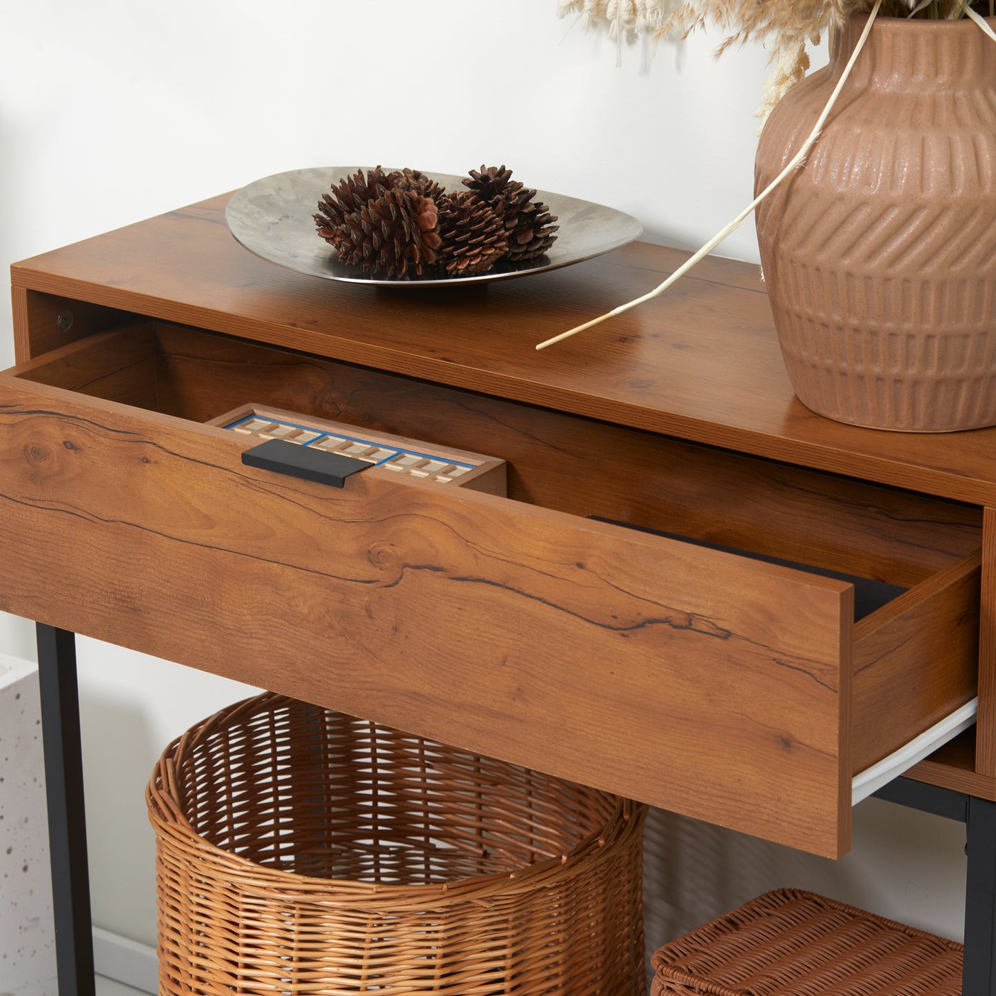 HOMCOM Konsolentisch im Industriedesign, Beistelltisch, Sideboard, 1 Schublade, Braun + Schwarz