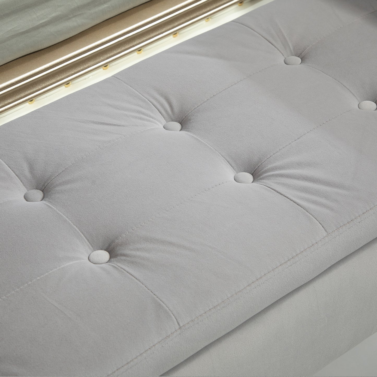 HOMCOM Sitzbank mit Stauraum und Armlehnen, Truhenbank, samtartiges Polyester, Kautschukholz, Hellgrau, 107 x 42 x 65 cm