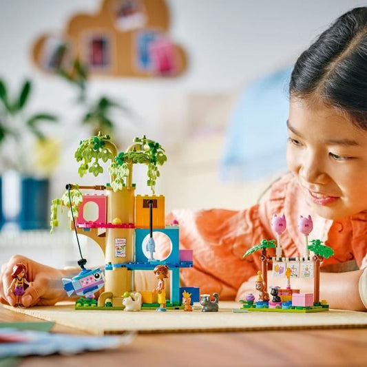 LEGO Friends 42666 Birthday Party and Cat Tree - Game for Girls Ages 6 and Up