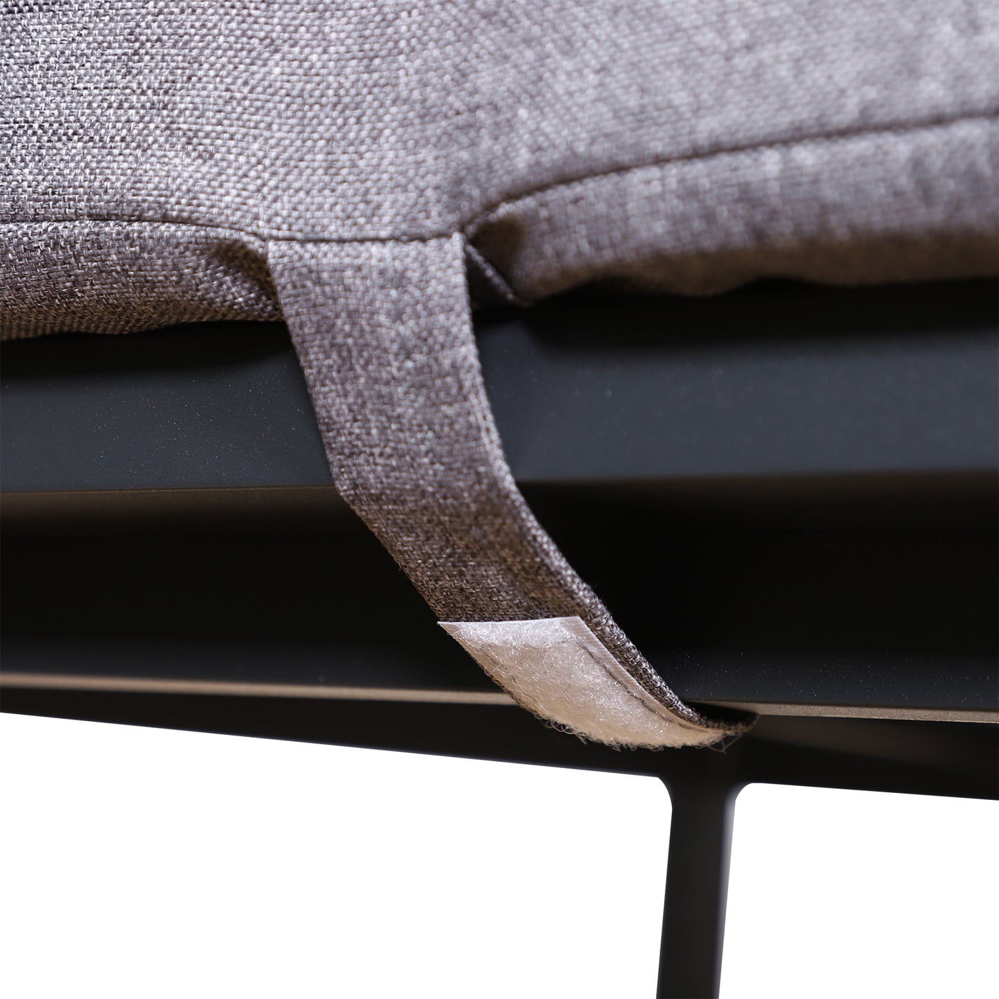 Outsunny Vierteiliges Gartenmöbel Set, Sitzgruppe, Sofa mit Sitzkissen, Tisch mit Staurum, Polyester, Grau, 138 x 69 x 63 cm