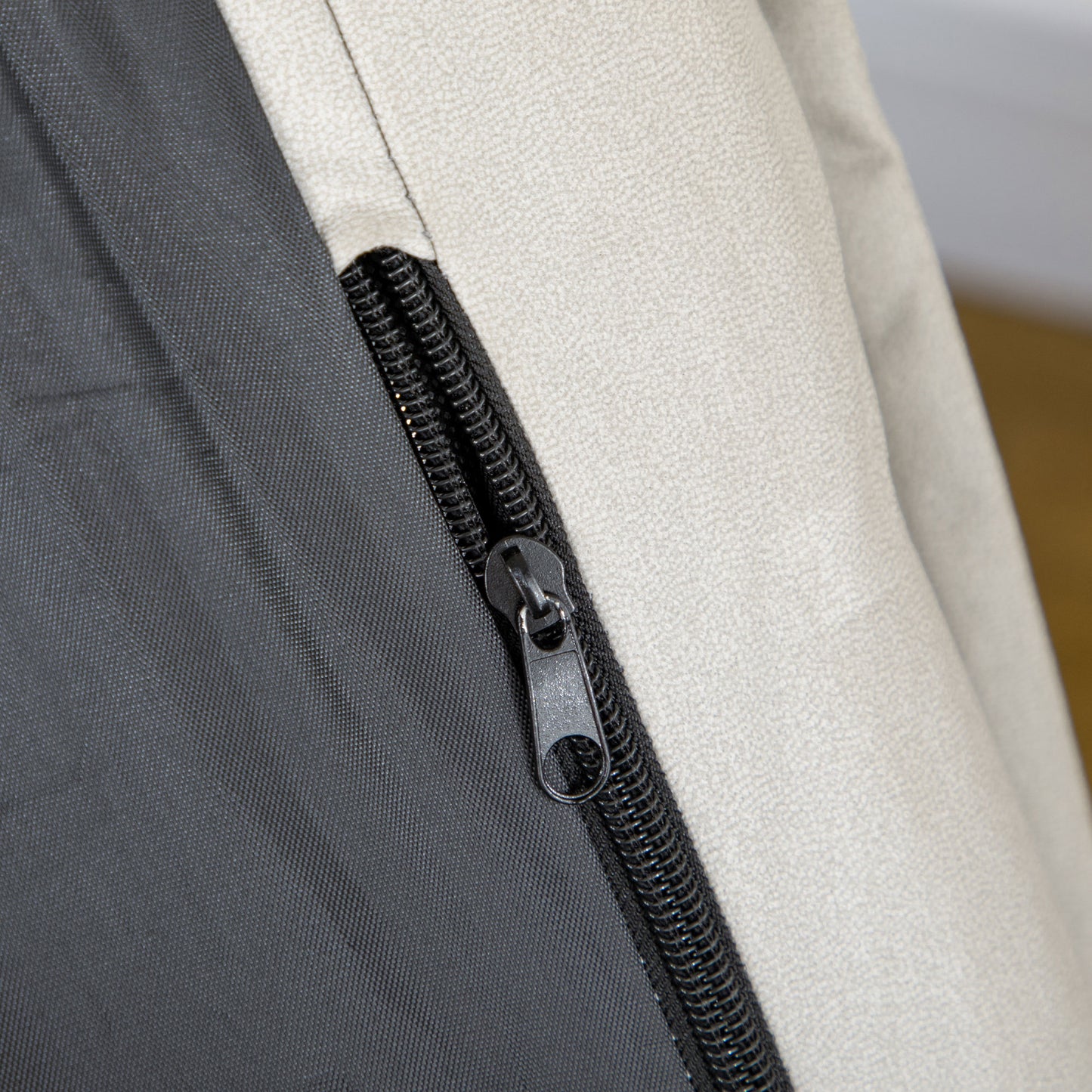 HOMCOM Sessel, drehbar, neigbare Rücklehne, Lederoptik, Stahlrahmen, hellgrau, 62 x 70 x 95 cm