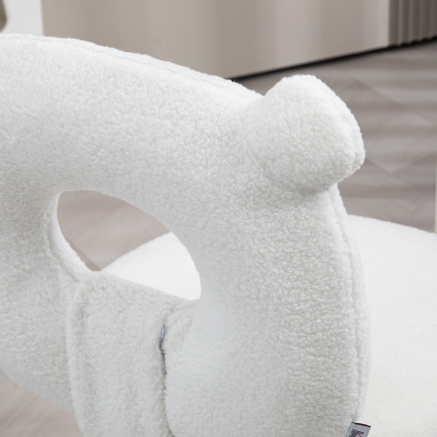 HOMCOM Bürostuhl Schreibtischstuhl, höhenverstellbar, Teddyfell, 50 cm x 56 cm x 90 cm, Weiß