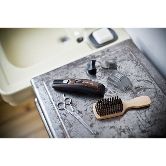 Remington MB4046 Shaving Set, Beard Trimmer Kit, Self-Sharpening Titanium Blades, Adjustable Clogs, Lithium Battery